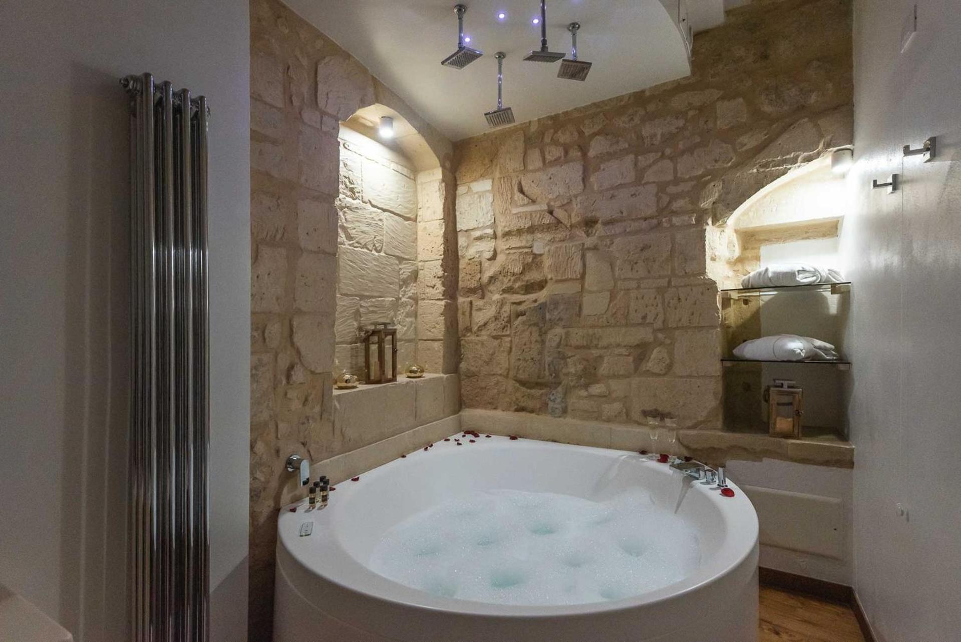 Le Nicchie Luxury Rooms Λέτσε Δωμάτιο φωτογραφία