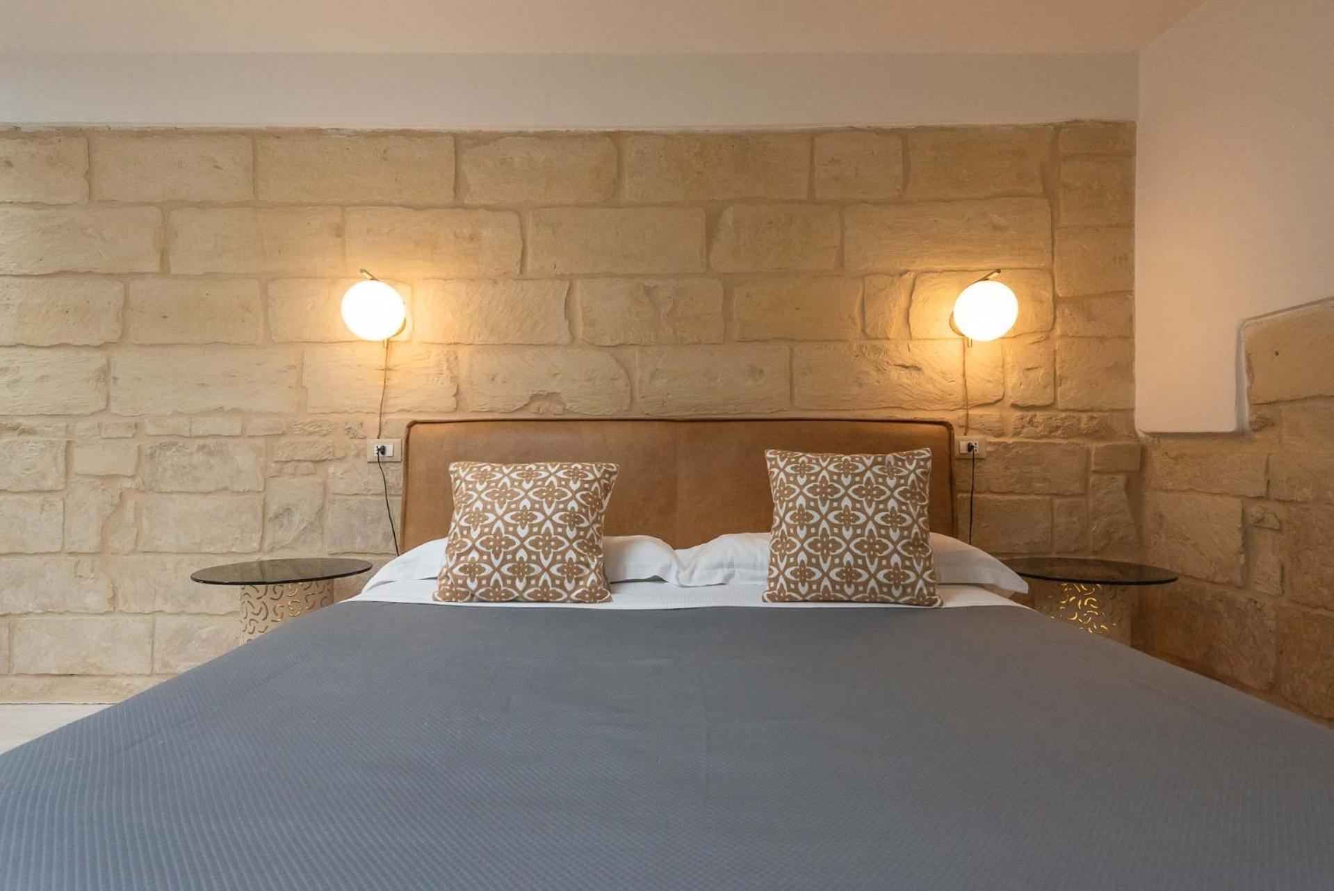 Le Nicchie Luxury Rooms Λέτσε Εξωτερικό φωτογραφία